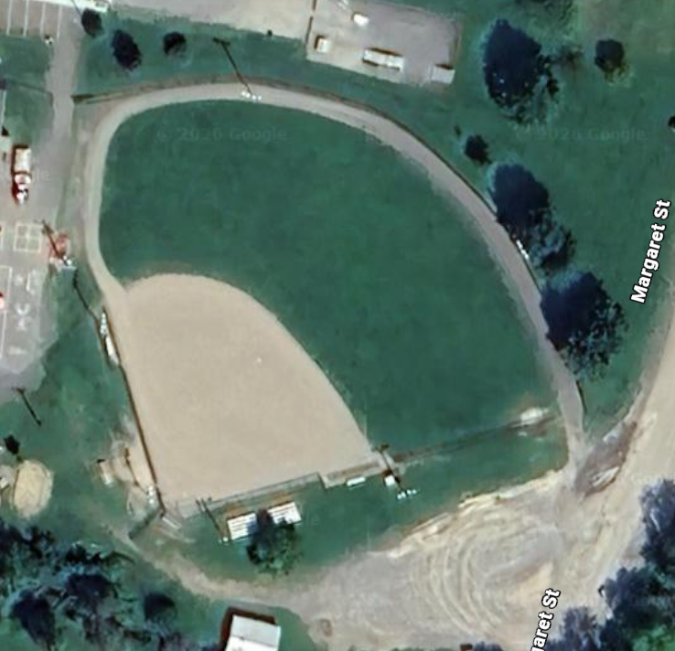 Pakenham Ball Diamond